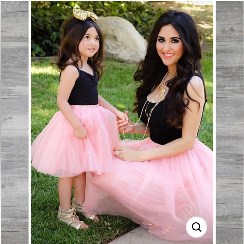 Mia Bella mommy and me sleeveless tulle dress. Size small. New without tags.